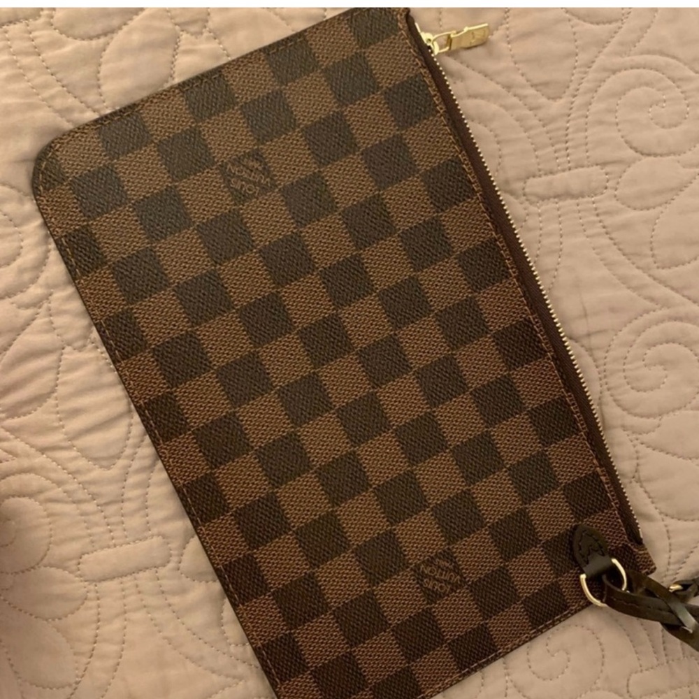 Authentic NEW Louis Vuitton Neverfull GM damier ebene wristlet pouch - Picture 2 of 10